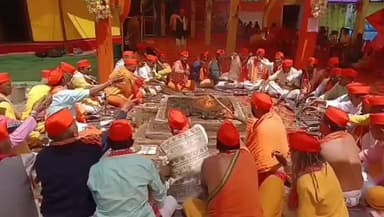 पुल्ला गुमदेश: लोहाघाट के सिद्ध गणेश मंदिर झडपतीया खिल्पति में श्रीमद् भागवत ज्ञान कथा यज्ञ का पारायण हुआ