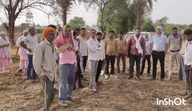 गुना नगर: घटावदा गांव में प्रशासन ने ग्राम कोटवार को सेवा खातेदार की भूमि पर दिलाया कब्जा