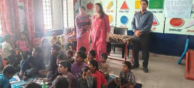 संयुक्त संचालक द्वारा विभिन्न आंगनवाड़ी केन्द्रों का निरीक्षण
संयुक्त संचालक महिला एवं बाल विकास ग्वालियर श्रीमती सीमा ...