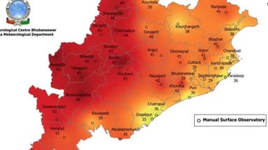 ନବରଙ୍ଗପୁର ପୋଲିସ ଷ୍ଟେସନ: ଜିଲ୍ଲାରେ ଆସନ୍ତାକାଲି ହେବାକୁ ଥିବା ତାପମାତ୍ରା ସମ୍ପର୍କିତ ସୂଚନା ପ୍ରଦାନ