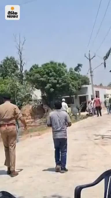 श्यामपुर में होलिका दहन स्थल से अतिक्रमण हटा:
राजस्व टीम की जांच के बाद प्रशासन ने अवैध निर्माण ध्वस्त किया