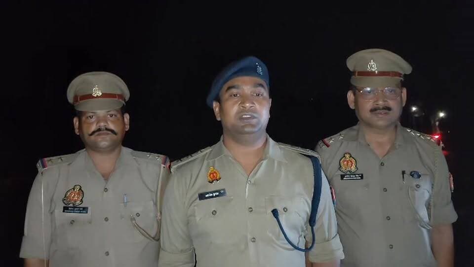 #शिवली मुठभेड़ मामले में जानकारी देते क्षेत्राधिकारी आलोक कुमार.. #procellkanpurdehat #रसूलाबाद #उत्तरप्रदेश