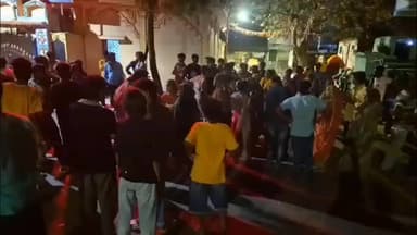 વડોદરા: મકાનના સોદાને લઈને નવાપુરામાં બબાલ,પથ્થરમારો અને મારમારી થતા વાતાવરણ તંગ