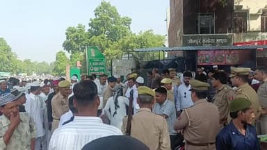 सिरसागंज: सिरसागंज नगर में भाईचारे और अमन का पैगाम, संजीदगी से मनाया गया ईद उल अजहा का पर्व, जनप्रतिनिधियों ने दी बधाइयां