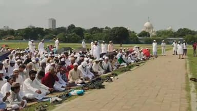 কলকাতা: রেড রোডের বদলে ব্রিগেডে ঈদের নামাজ, কড়া নিরাপত্তায় শান্তিপূর্ণভাবে সম্পন্ন ঈদুল জোহার নমাজ