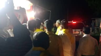 ओमप्रकाश राजभर पहुंचे अहिरौला बकरीद की बधाई देने मजिद अहमद के घर #न्यूज#