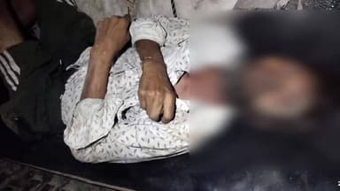 गोला: उरुवा में माल्हनपार रोड पर खड़ी टेंपो से युवक का शव बरामद, पुलिस ने सूचना मिलते ही शव को पोस्टमार्टम के लिए भेजा