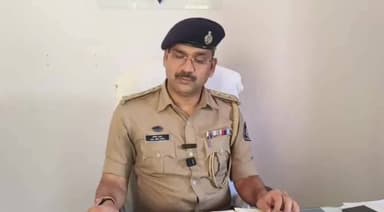 નાંદોદ: વરખડ ગામે મુંબઈ પોલીસ અને આમલેથા પોલીસના સર્ચ ઓપરેશન બાબતે રાજપીપલા ડિવિઝનના DYSP રાજેશ દેવધાએ આપી માહિતી