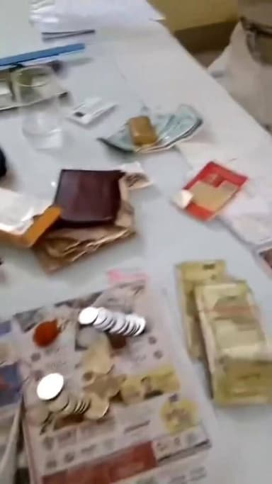 मोकामा स्टेशन पर जीआरपी और आरपीएफ की संयुक्त कारवाई में बंगाल का 63 वर्षीय चोर प्रदीप सिंह गिरफ्तार।
#Mokama