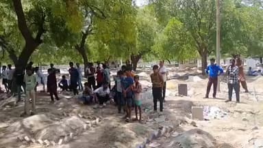 कानपुर: बाबू पुरवा में 12 दिन पहले दफनाई गई महिला की कब्र हाईकोर्ट के आदेश पर खोदी गई, मायके पक्ष ने लगाया हत्या का आरोप