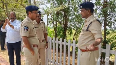 తాడికొండ: రాజధాని ప్రాంత భద్రతా ఏర్పాట్లను సమీక్షించి పోలీస్ అధికారులకు పలు సూచనలు చేసిన జిల్లా ఎస్పీ వకుల్