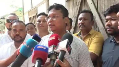 বঙাইগাঁও ভাগ: পথ নিৰ্মাণত AKRSU নেতাৰ নাম সাঙোৰ খোৱাৰ সন্দৰ্ভত PWD অফিচত সংগঠনৰ কেন্দ্ৰীয় সভাপতি মনোজ ৰায়ৰ প্ৰতিক্ৰিয়া