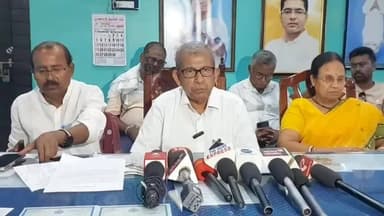 সবং: সবংয়ে সাংবাদিক সম্মেলন করলেন প্রাক্তন শেষ মন্ত্রী মানস রঞ্জন ভূঁইয়া