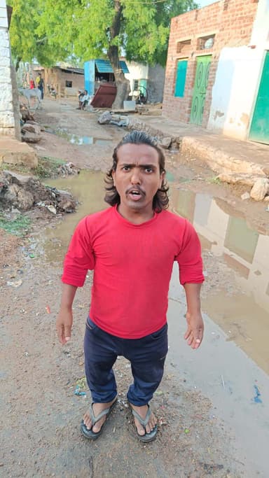 Parihar mahola me barsad ka rod aaja tha hai ganda pani