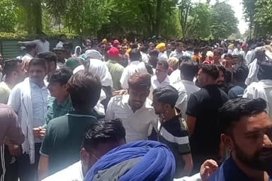 ਮਲੋਟ: ਨਗਰ ਕੌਂਸਲ ਚੋਣਾਂ ਦਾ ਨਤੀਜਾ, 27 ਵਾਰਡਾਂ ਵਿਚੋਂ 12 ਤੇ ਆਪ, 8 ਵਾਰਡਾਂ ਤੇ ਕਾਂਗਰਸ ਅਤੇ 7 ਵਾਰਡਾਂ ਤੇ ਅਕਾਲੀ ਦਲ ਦੀ ਜਿੱਤ