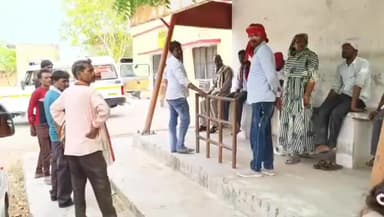 महोबा: खरका में भाई की पोती की बर्थडे पार्टी पर चढ़ाया ट्रैक्टर, एक की मौत; आरोपी ने फांसी लगाई