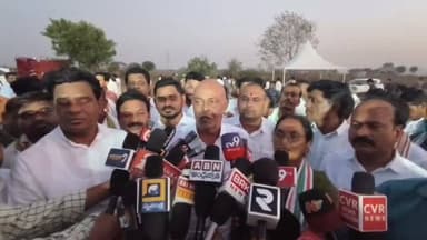 అసిఫాబాద్: తడిసిన ధాన్యం కొనుగోల పై ప్రభుత్వ హామీ: మంచిర్యాల ఎమ్మెల్యే ప్రేమ్ సాగర్