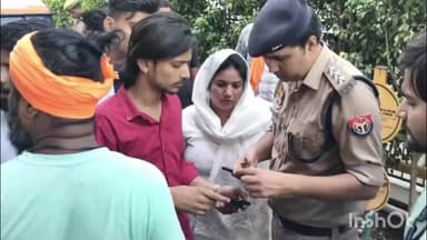 गाज़ियाबाद: खोड़ा इलाके में युवक की हत्या के मामले में पुलिस अफसर का बयान आया सामने, क्षेत्र में पुलिस बल किया गया तैनात