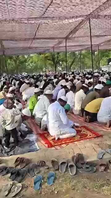 कड़ी सुरक्षा के बीच पाली ईदगाह में अदा हुई बकरीद की नमाज, अमन-चैन की मांगी दुआ