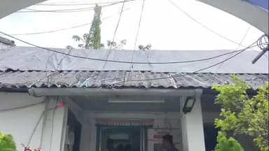 মহিষাদল: চাকরি দেওয়ার নাম করে টাকা নেওয়ার অভিযোগে তৃণমূল নেতা গ্রেপ্তার মহিষাদল থানার পুলিশ হলদিয়া আদালতে নিয়ে যাওয়া হয়