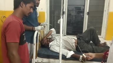 చేగుంట: వడ్లు కొనుగోలు చేయడం లేదని పురుగుల మందు తాగి ఓ రైతు ఆత్మహత్యాయత్నం