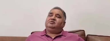 उदयपुर: सरगुजा जिले में नायब तहसीलदार और सीतापुर विधायक के विवाद पर पर्यटन मंत्री राजेश अग्रवाल का बयान आया सामने