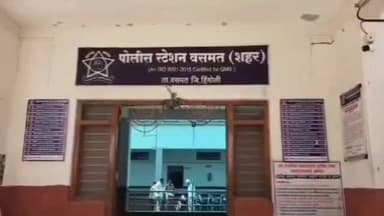 बसमत: वसमतमध्ये क्षुल्लक कारणावरून दोन गटात हाणामारी: 5 जण जखमी, परस्पर तक्रारीवरून 29 जणांवर गुन्हा दाखल