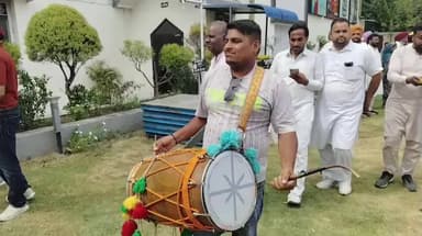 ਬਰਨਾਲਾ: ਨਗਰ ਨਿਗਮ ਚੋਣਾਂ ਚ ਆਪ ਪਾਰਟੀ ਦੀ ਜਿੱਤ ਤੋਂ ਬਾਅਦ ਬਰਨਾਲਾ ਕਲੱਬ ਚ ਐਮਪੀ ਮੀਤ ਹੇਅਰ ਨੇ ਕੀਤੀ ਪ੍ਰੈਸ ਕਾਨਫਰੰਸ