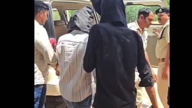 पलवल: पलवल में पुलिस और बदमाशों के बीच मुठभेड़, 4 बदमाश गिरफ्तार, एक घायल, पुलिसकर्मी भी घायल, आरोपी यूपी के निवासी