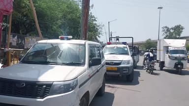 सरिता विहार: बदरपुर इलाके में मिला अज्ञात शव, पुलिस जांच में जुटी