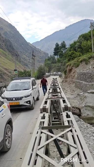 Live from Bhuntar Manikaran Road
Subscribe to our Channel. 🌟🎉👏