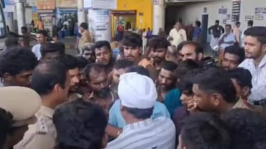 திருச்சி: தனியார் பேருந்து ஓட்டுநர்கள் திடீர் வேலை நிறுத்தத்தை முடிவுக்கு கொண்டு வந்த அதிகாரிகள் மத்திய பேருந்து நிலையத்தில் இயல்புநிலை திரும்பியது