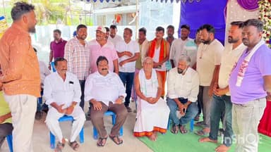 వర్ధన్నపేట: వర్ధన్నపేట నియోజకవర్గంలో కార్యకర్త దశదినకర్మలో పాల్గొన్న మాజీ ఎమ్మెల్యే