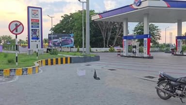 கள்ளக்குறிச்சி: மாவட்டத்தில் எரிபொருள் தட்டுப்பாடு ; பெரும்பாலான HP பெட்ரோல் பங்குகள் மூடல்