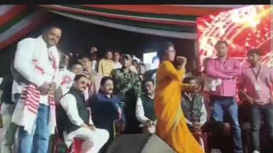 लोहरदगा: इंटक महाधिवेशन में कलाकारों का सम्मान, धीरज प्रसाद साहू ने बढ़ाया उत्साह