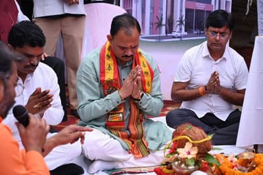 कोरिया जिले के स्वास्थ्य क्षेत्र के लिए 30 मई की तारीख ऐतिहासिक रहा। जिला अस्पताल परिसर, बैकुंठपुर में प्रदेश के स्वास्थ...