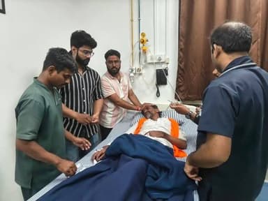 मनोज जरांगे पाटील यांच्या मागण्या मान्य उपोषण मागे तब्येत खालावली हॉस्पिटलमध्ये दाखल..