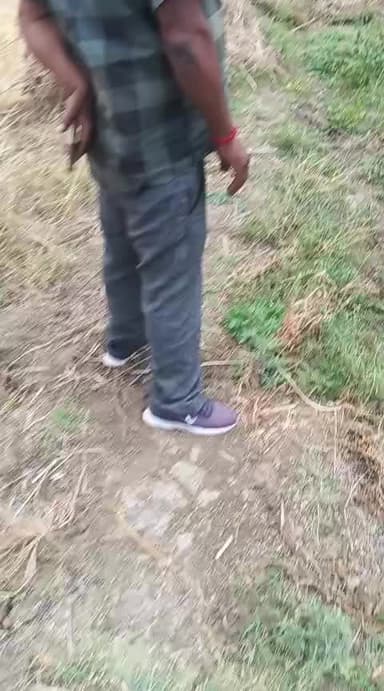 सतना: ग्राम पंचायत घोरकाट से अश्वानी कुशवाहा बोल रहा हूं मेरी जमीन का सीमांकन होने के बाद भी विवाद किया जा रहा है