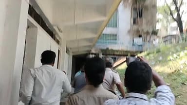 ফরিদপুর দুর্গাপুর: পুলিশের প্রভাব খাটিয়ে মহিলাকে ধর্ষণের অভিযোগে গ্রেপ্তার সিভিক ভলেন্টিয়ার, আদালত পাঁচ দিনের পুলিশি হেফাজতের নির্দেশ