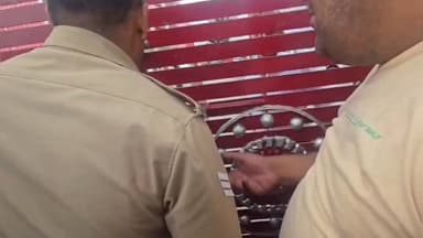 UKSSSC वाहन चालक परीक्षा में बवाल, समय से पहले पहुंचे अभ्यर्थियों को भी रोका
खबर सार:
UKSSSC की वाहन चालक भर्ती परीक्षा ...