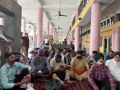 ਨਵਾਂਸ਼ਹਿਰ: ਪੰਜਾਬ ਰੋਡਵੇਜ਼ ਵਰਕਰਜ ਯੂਨੀਅਨ ਦਾ ਫੈਸਲਾ ਦੋ ਜੂਨ ਦੀ ਬੈਠਕ ਵਿੱਚ ਮੰਗਾਂ ਦਾ ਹੱਲ ਨਾ ਹੋਇਆ ਤਾਂ ਹੋਵੇਗੀ ਅਨਮਿਥੇ ਸਮੇਂ ਦੀ ਹੜਤਾਲ : ਨਰਿੰਦਰ