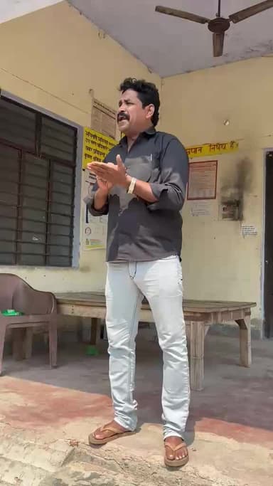 मंझनपुर: कौशाम्बी जनपद के सिराथू तहसील छेत्र के कूरा पॉवर हाउस मे उपभोक्ताओं ने जमकर काट बवाल
#UPPCLLKO #PuVVNLKAUSHAMBI