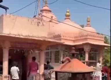 अन्ता: नागदा के प्राचीन शिव मंदिर को चोरों ने बनाया निशाना, दानपेटिया और सीसीटीवी कैमरे तोड़े, पुलिस उपाधीक्षक पहुंचे मंदिर