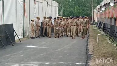 धामपुर: अफजलगढ़ के गांव आलमपुर गांवड़ी में 1 जून को सीएम के कार्यक्रम की तैयारियों का अधिकारियों ने लिया जायजा