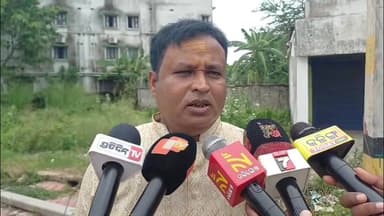ଭଦ୍ରକ ଗ୍ରାମାଞ୍ଚଳ: ହିରୋଇନ ପାଇଁ କହି ଗଣଦୁଷ୍କର୍ମ ଘଟଣା ରେ ପ୍ରତିକ୍ରିୟା ରଖିଲେ ତୁଳସୀ ମ୍ୟାନେଜର ଜଗତ ଜୀବନ ପଣ୍ଡା