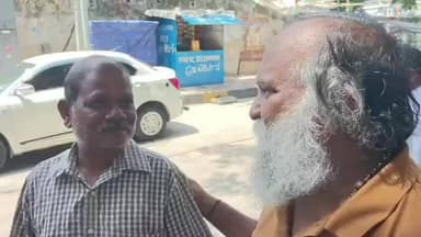 సంగారెడ్డి: ఆటో డ్రైవర్ తో సంగారెడ్డి మాజీ ఎమ్మెల్యే జగ్గారెడ్డి ఆసక్తికర సంభాషణ