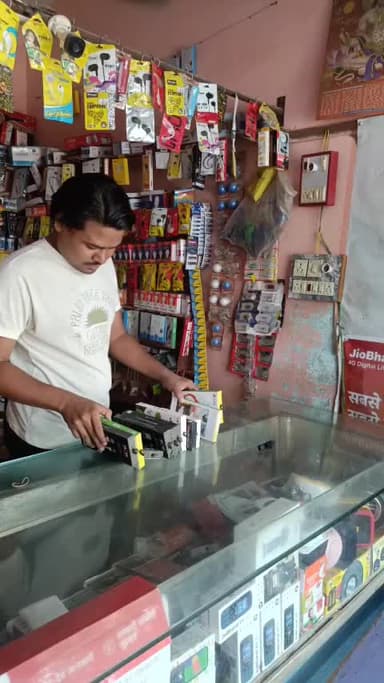 #चोरी शातिर #नौकर #comedy #funny #trending #viral #funnymoment #funnyreel #memes #fun #entertainment #followme