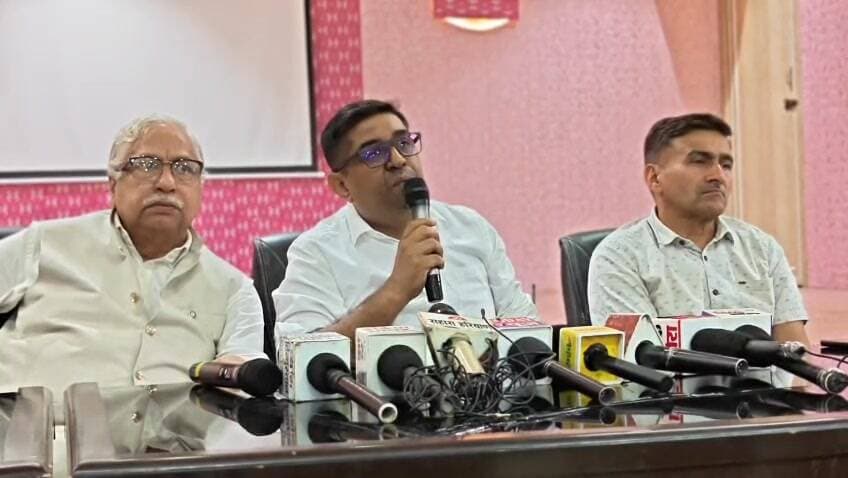 अब निजी हस्पतालों में आयुष्मान कार्ड धारकों का इलाज होगा बन्द,IMA ले सकता है बड़ा फैसला,भुगतान अटका #IMA #rohtakmdu #doct...