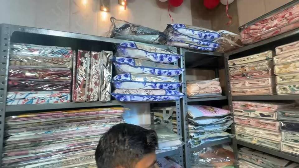 बरेली की आदर्श नगर कॉलोनी में खुला Red Thread Studio, कैंट विधानसभा से डॉ. अनीस बेग पहुंचे उद्घाटन करने #DrAnisBeg #Red...