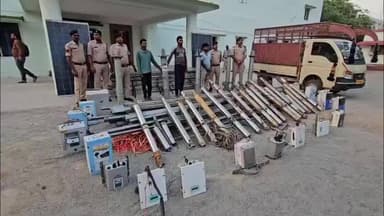 कांकेर: कांकेर पुलिस की बड़ी सफलता: अंतर्राज्यीय चोरी गिरोह के 3 आरोपियों को गिरफ्तार किया, 32 लाख 60 हजार की संपत्ति बरामद